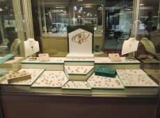 Έκθεση Σταύροι 2012